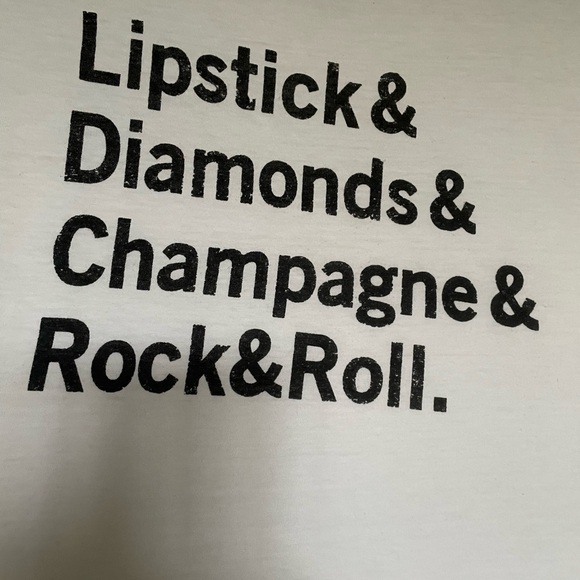 EUC Torrid x Betsey Johnson Classic Fit Tee Lipstick & Diamonds Torrid sz 00 - Picture 9 of 9